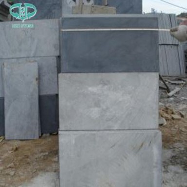 نیلی چونا پتھر ٹائل